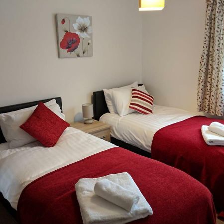 Princes Lodge Telford Extérieur photo